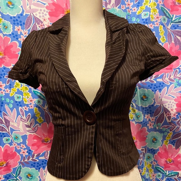 💕3 for $20💕 Stripe bolero/blazer - Picture 1 of 6